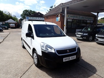 Used Peugeot Partner 2017 for sale - 79562429: Photo