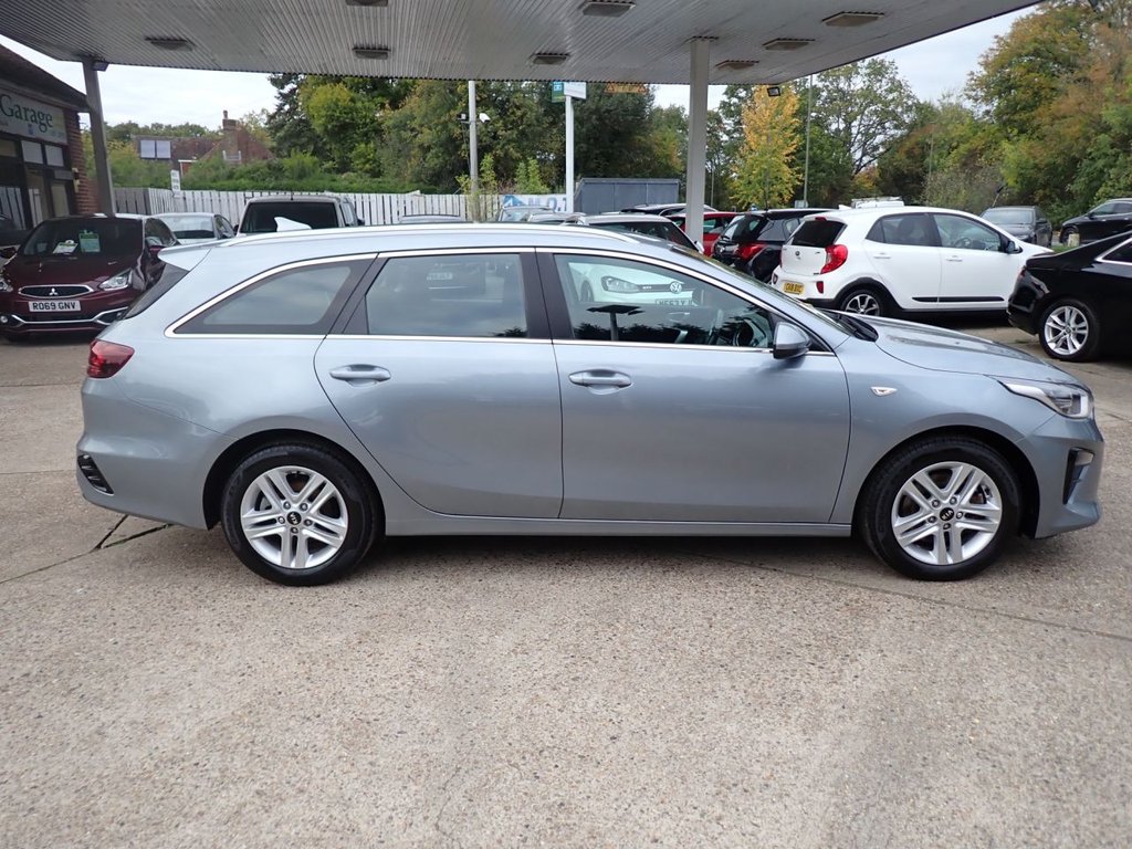 Used Kia Ceed 2021 for sale - 76279923: Photo 2