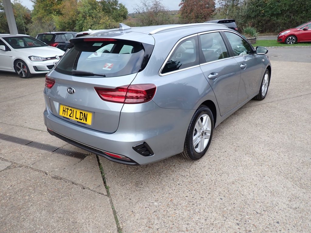 Used Kia Ceed 2021 for sale - 76279923: Photo 3