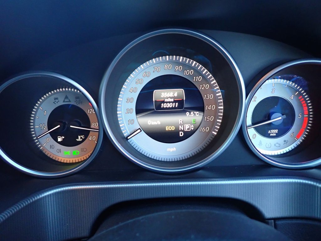 Used Mercedes-Benz E Class 2013 for sale - 77014427: Photo 4