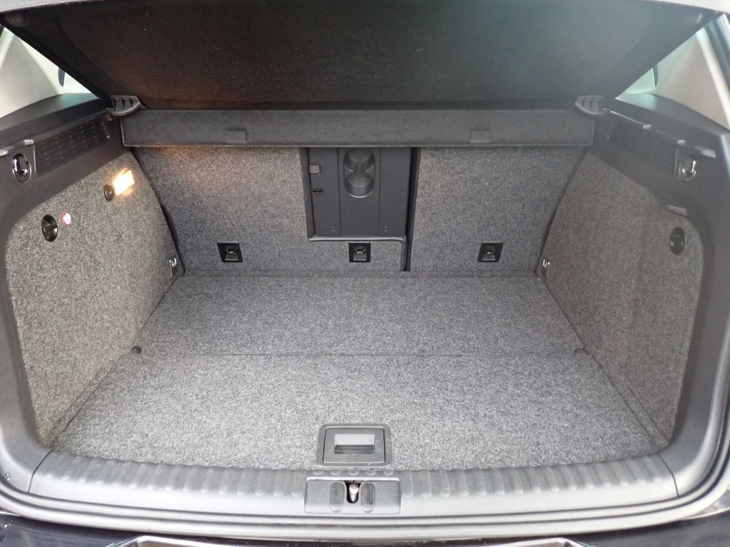 Used Volkswagen Tiguan 2012 for sale - 76923812: Photo 11