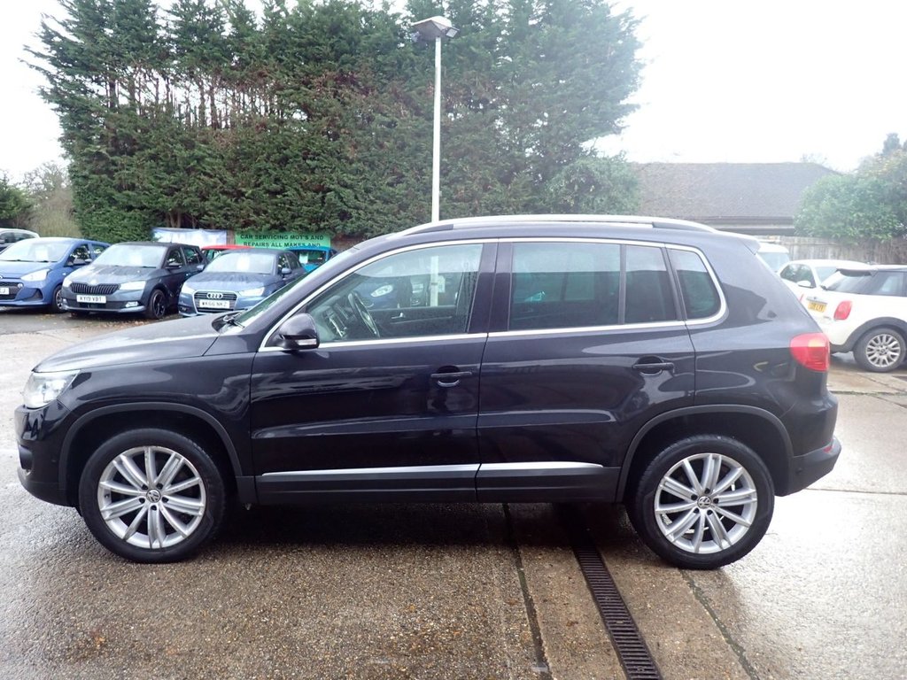 Used Volkswagen Tiguan 2012 for sale - 76923812: Photo 6