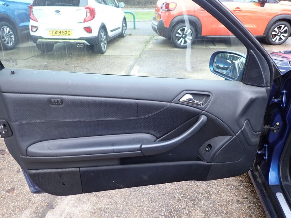 Used Mercedes-Benz C Class 2008 for sale - 77200190: Photo 26