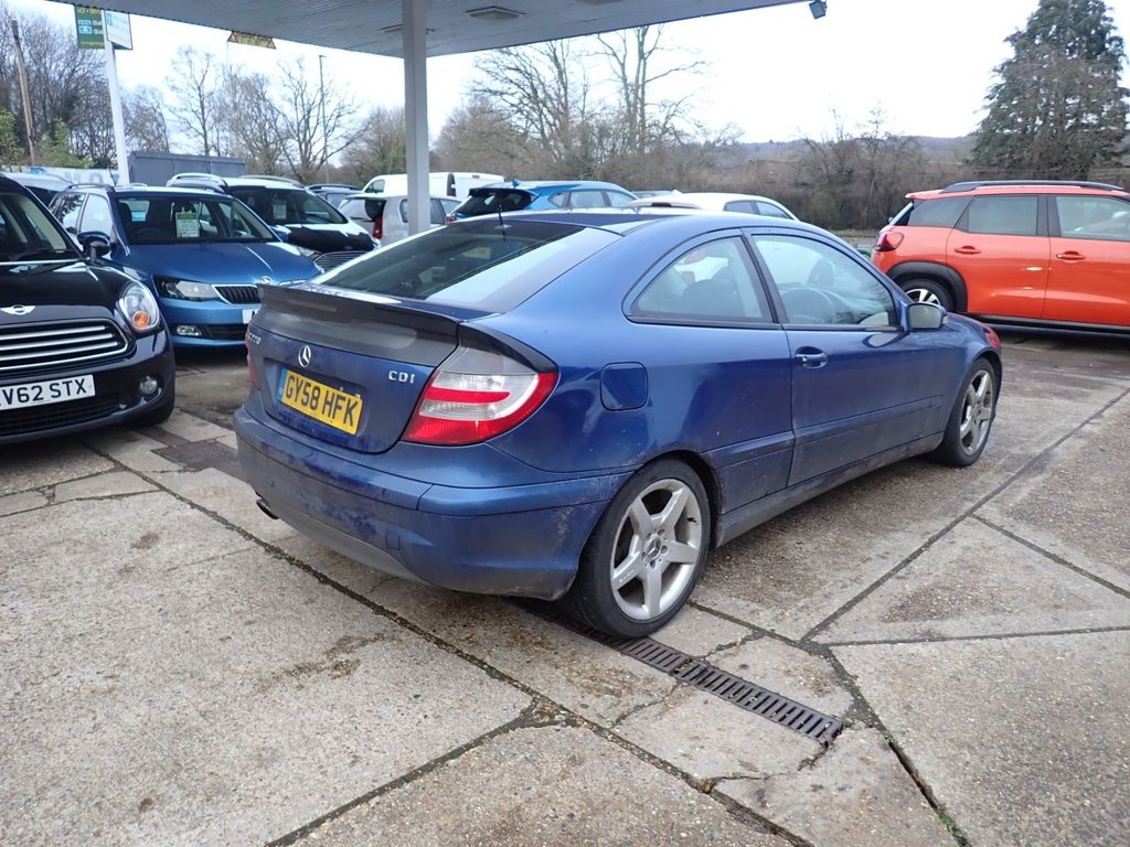 Used Mercedes-Benz C Class 2008 for sale - 77200190: Photo 3