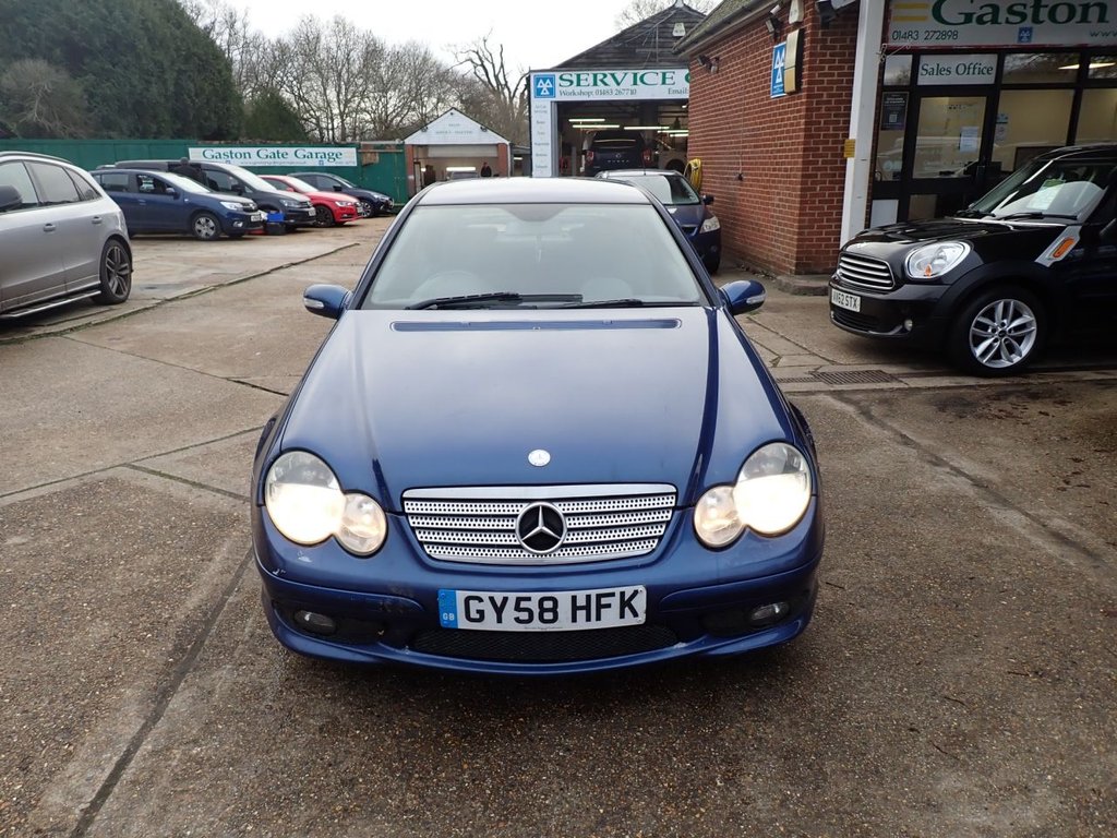 Used Mercedes-Benz C Class 2008 for sale - 77200190: Photo 8