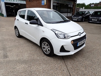 Used Hyundai i10 2018 for sale - 75515662: Photo