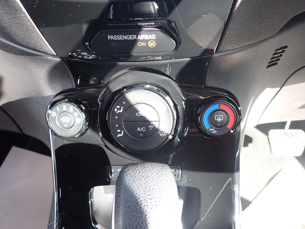 Used Ford Fiesta 2014 for sale - 76724888: Photo 21