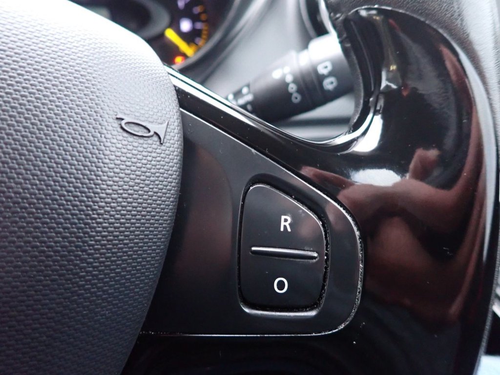 Used Renault Captur 2015 for sale - 77302404: Photo 18