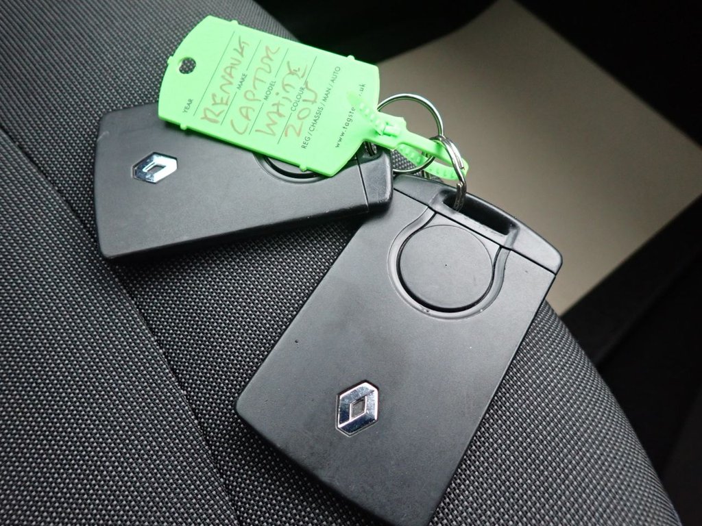 Used Renault Captur 2015 for sale - 77302404: Photo 24