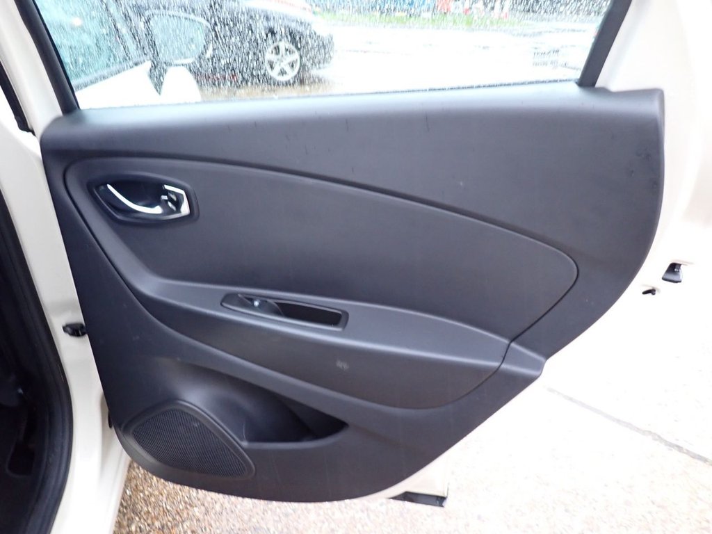 Used Renault Captur 2015 for sale - 77302404: Photo 34