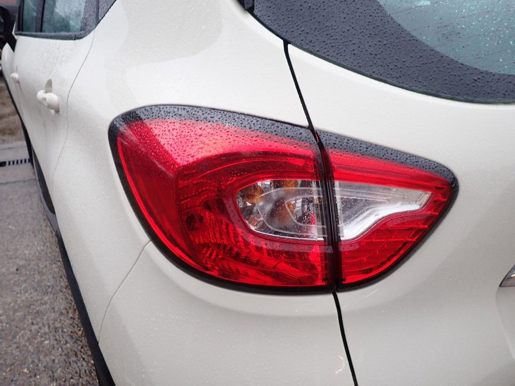 Used Renault Captur 2015 for sale - 77302404: Photo 41
