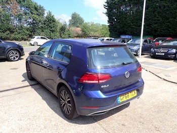 Used Volkswagen Golf 2019 for sale - 79210327: Photo