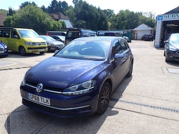 Used Volkswagen Golf 2019 for sale - 79210327: Photo