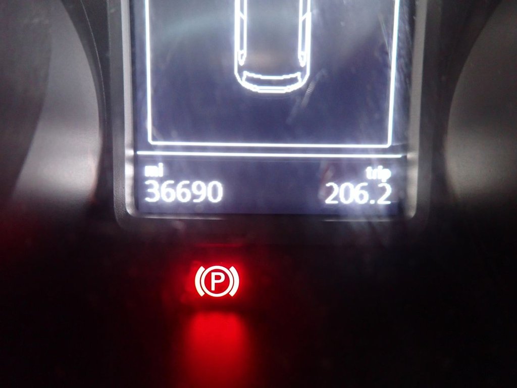 Used Volkswagen Polo 2014 for sale - 76482497: Photo 4