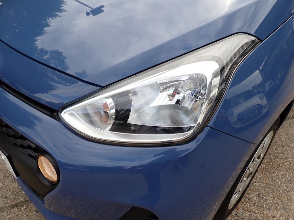 Used Hyundai i10 2017 for sale - 76223188: Photo 30