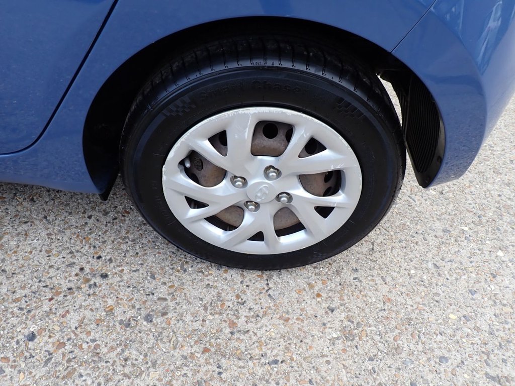 Used Hyundai i10 2017 for sale - 76223188: Photo 36