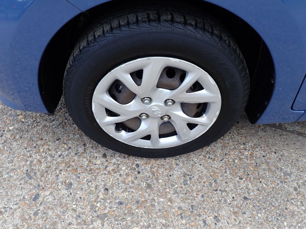 Used Hyundai i10 2017 for sale - 76223188: Photo 37