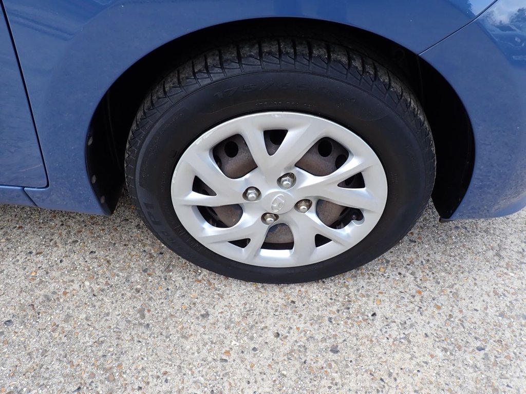 Used Hyundai i10 2017 for sale - 76223188: Photo 38