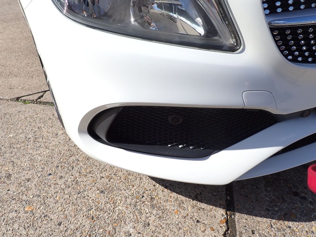 Used Mercedes-Benz A-Class 2017 for sale - 76783363: Photo 10