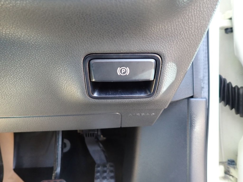 Used Mercedes-Benz A-Class 2017 for sale - 76783363: Photo 33