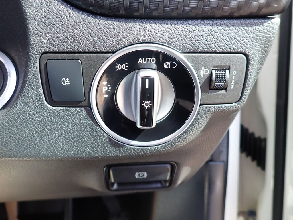 Used Mercedes-Benz A-Class 2017 for sale - 76783363: Photo 34