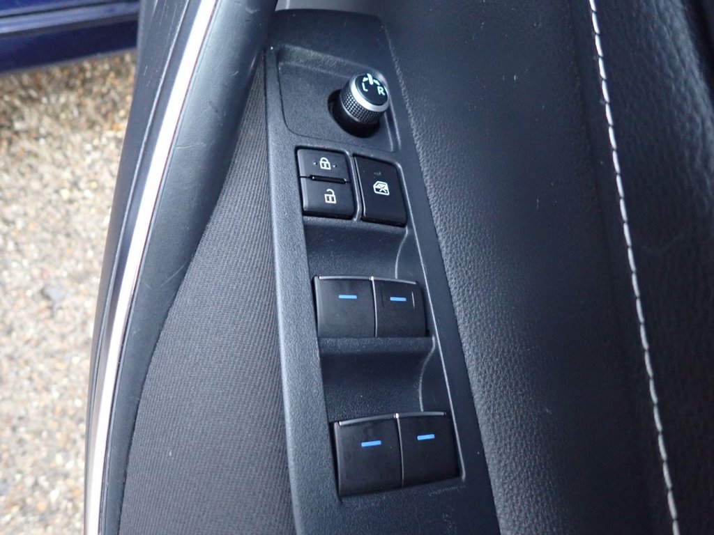 Used Toyota Corolla 2021 for sale - 76632432: Photo 16