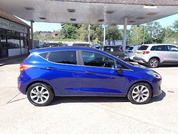 Used Ford Fiesta 2017 for sale - 79619577: Photo