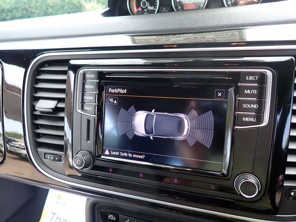 Used Volkswagen Beetle 2015 for sale - 77236734: Photo 20