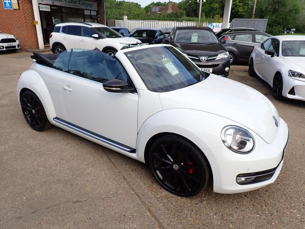 Used Volkswagen Beetle 2015 for sale - 77236734: Photo 32