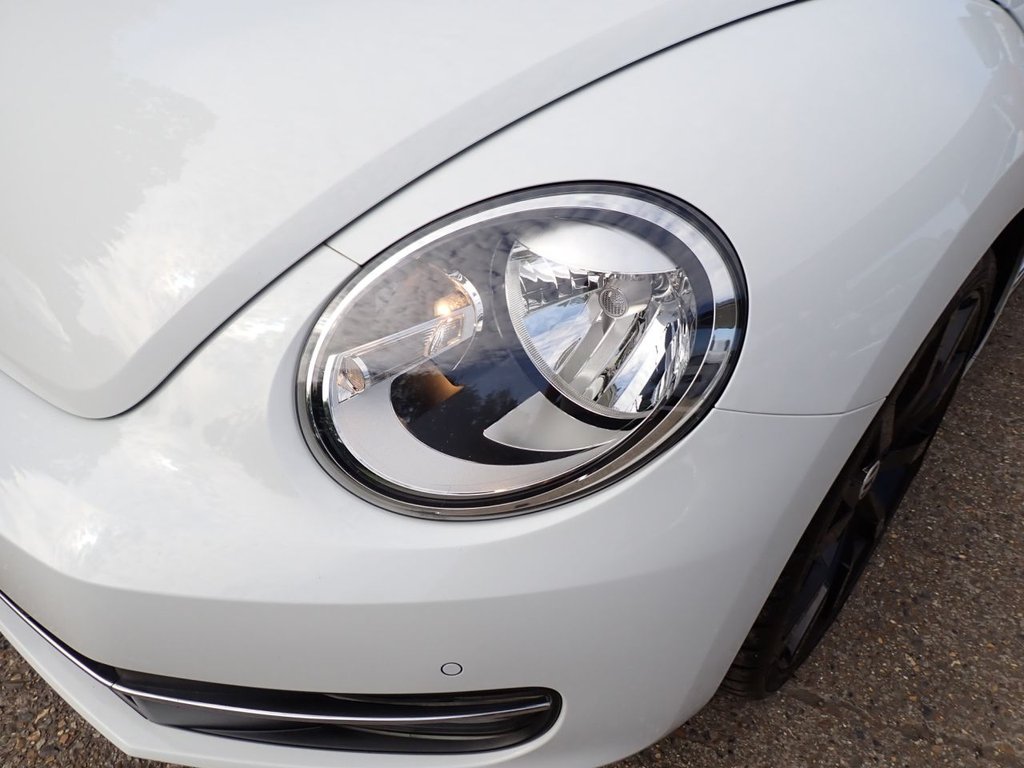 Used Volkswagen Beetle 2015 for sale - 77236734: Photo 37