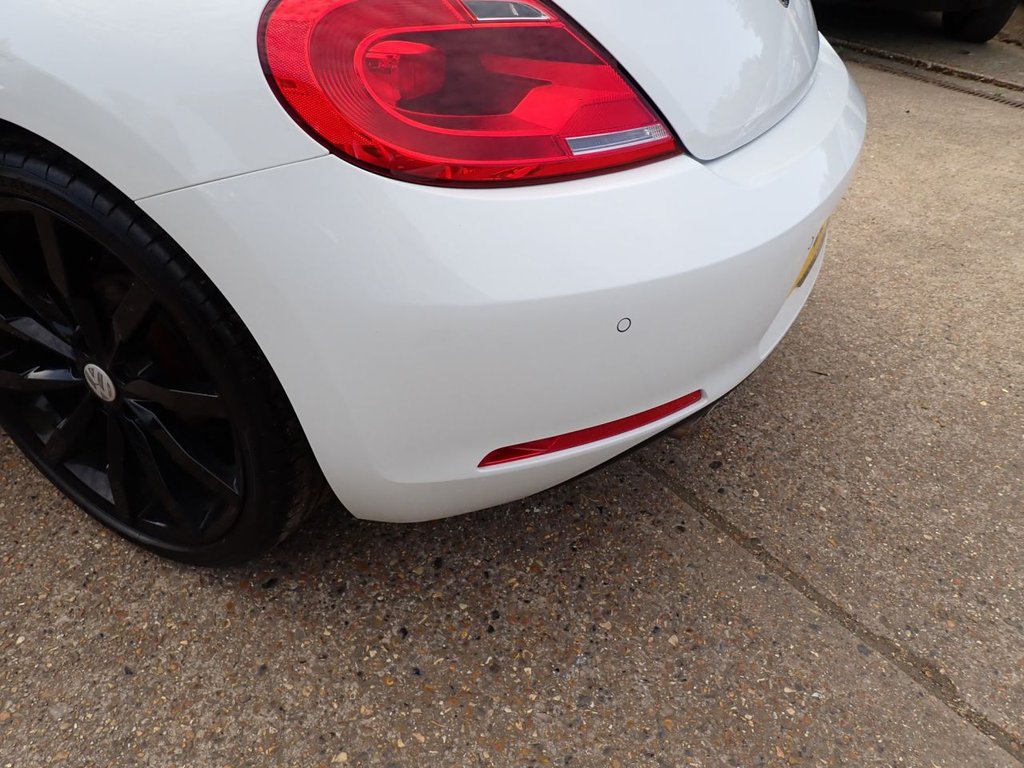 Used Volkswagen Beetle 2015 for sale - 77236734: Photo 38