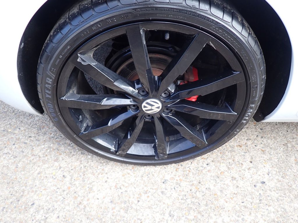 Used Volkswagen Beetle 2015 for sale - 77236734: Photo 42