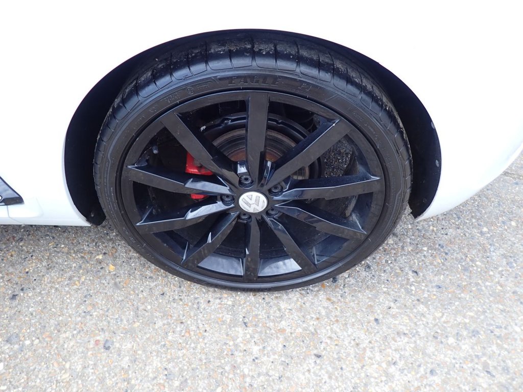 Used Volkswagen Beetle 2015 for sale - 77236734: Photo 43