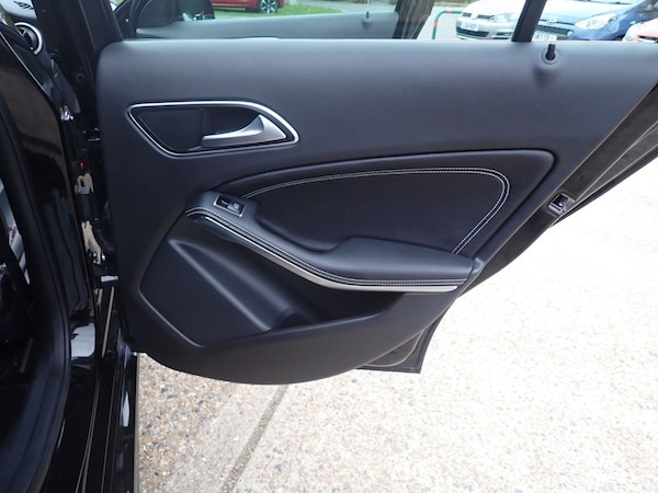 Used Mercedes-Benz A-Class 2015 for sale - 76291628: Photo 28