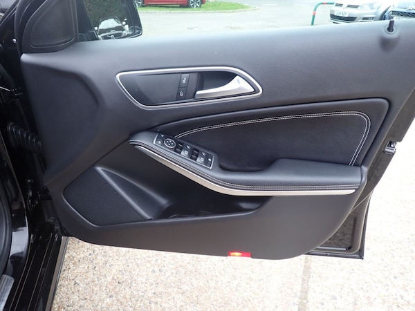 Used Mercedes-Benz A-Class 2015 for sale - 76291628: Photo 29