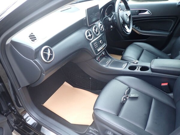 Used Mercedes-Benz A-Class 2015 for sale - 76291628: Photo 9