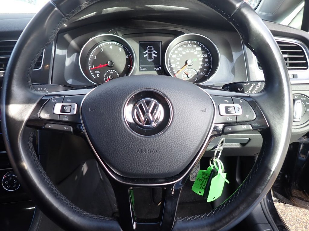 Used Volkswagen Golf 2017 for sale - 77356286: Photo 21