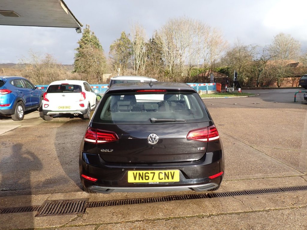 Used Volkswagen Golf 2017 for sale - 77356286: Photo 4