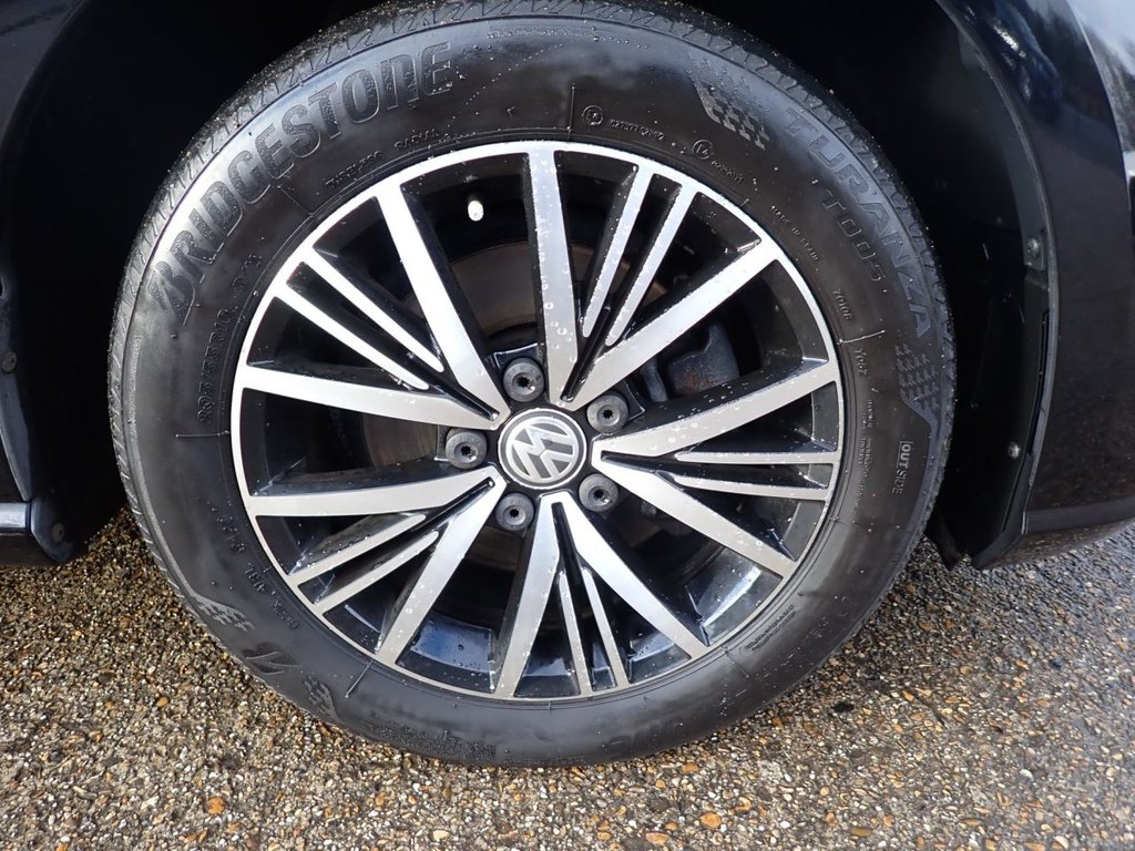 Used Volkswagen Golf 2017 for sale - 77356286: Photo 50