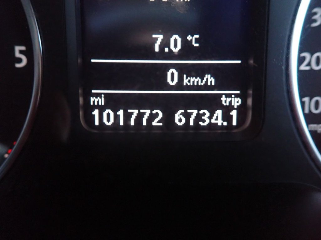 Used Volkswagen Amarok 2016 for sale - 77408512: Photo 5