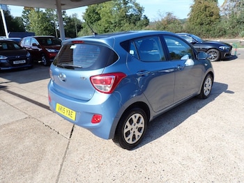 Used Hyundai i10 2015 for sale - 75548169: Photo