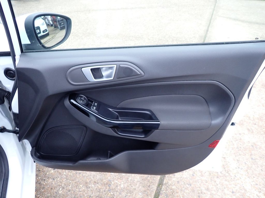 Used Ford Fiesta 2016 for sale - 77806727: Photo 32