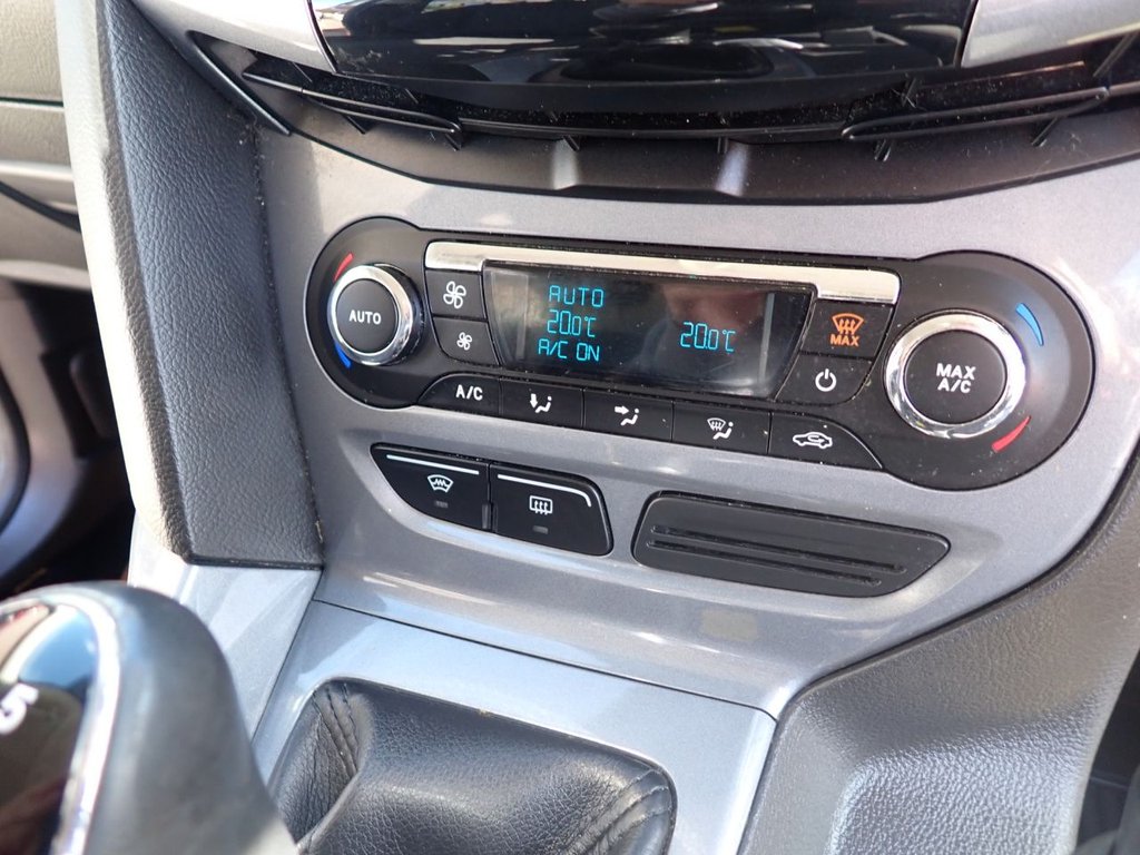 Used Ford Focus 2012 for sale - 75924143: Photo 18