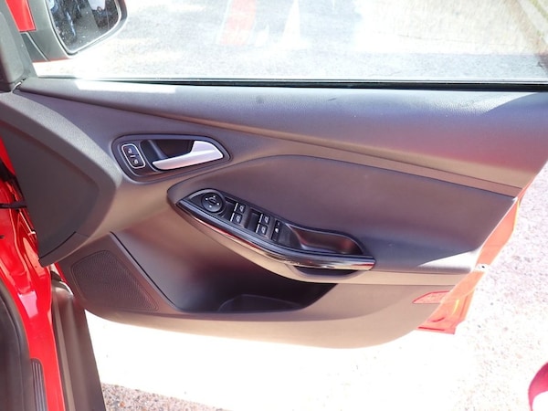 Used Ford Focus 2016 for sale - 76147493: Photo 28
