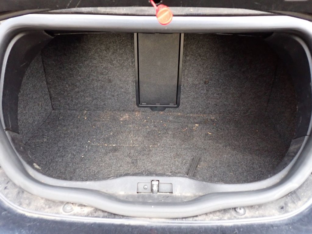 Used Volkswagen Beetle 2007 for sale - 76386182: Photo 12
