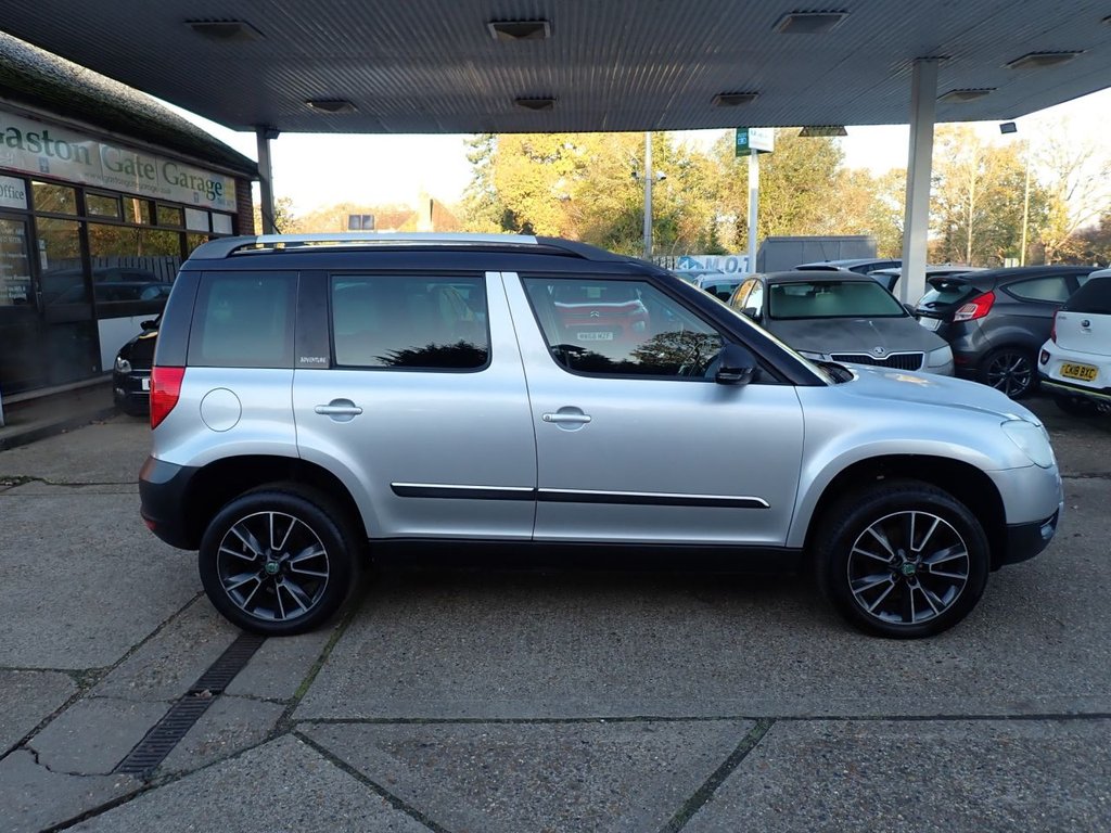Used Skoda Yeti 2013 for sale - 76632247: Photo 2