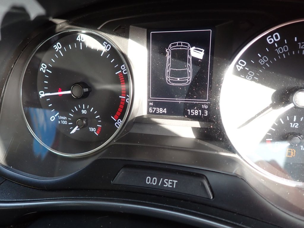 Used Skoda Fabia 2017 for sale - 77161854: Photo 5