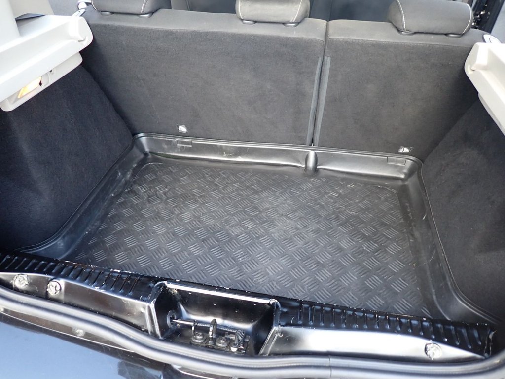 Used Dacia Sandero 2018 for sale - 76438983: Photo 13