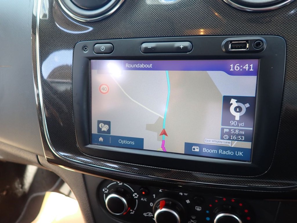 Used Dacia Sandero 2018 for sale - 76438983: Photo 19