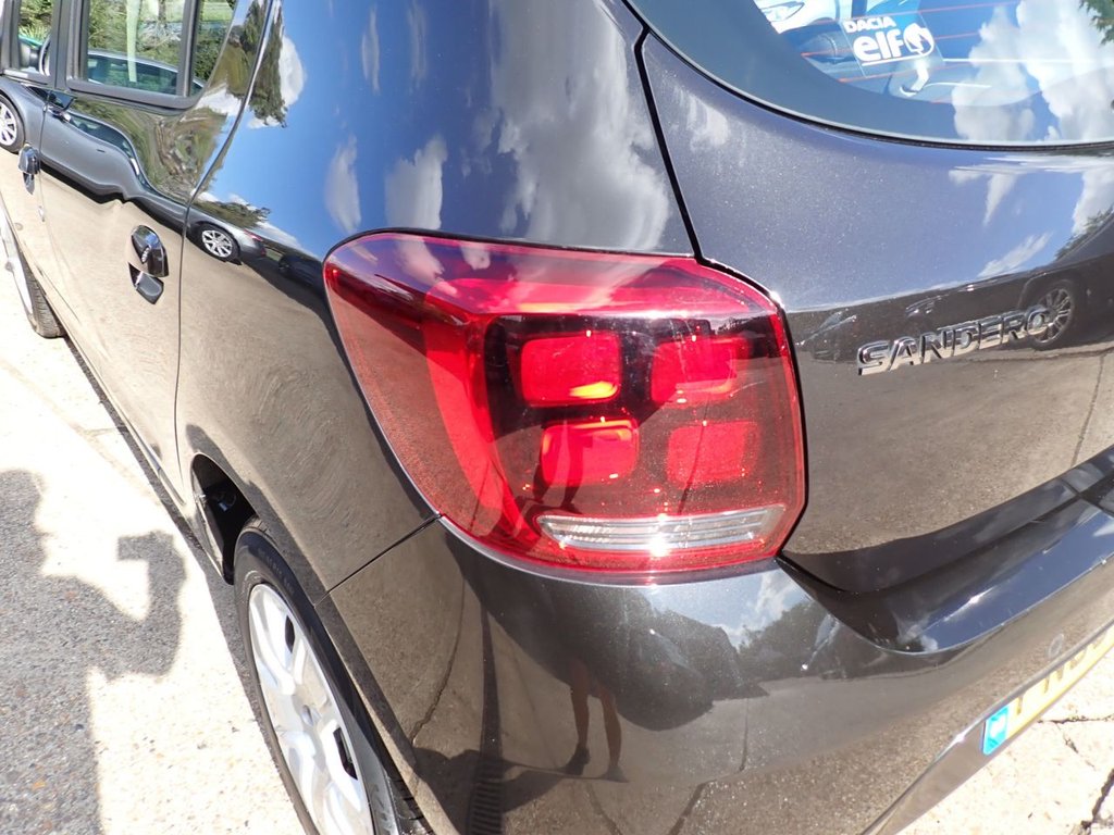 Used Dacia Sandero 2018 for sale - 76438983: Photo 34